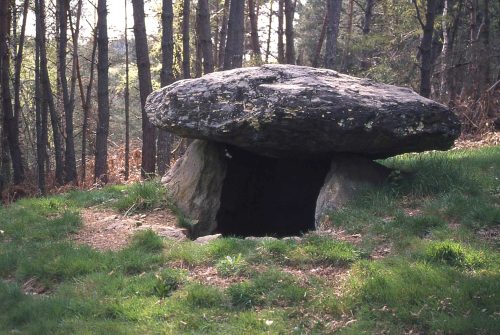 Dolmen de la Pierre Fade