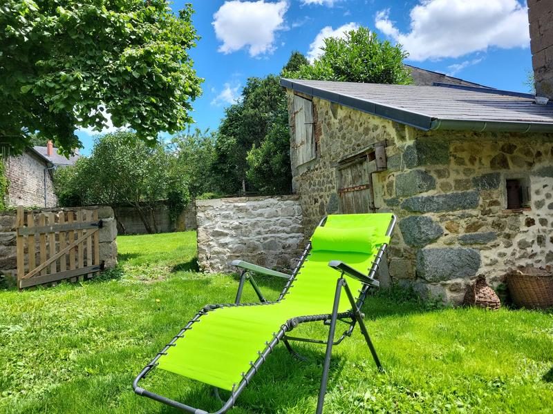 © La Parenthèse à Saint-Gervais-d'Auvergne - LNR