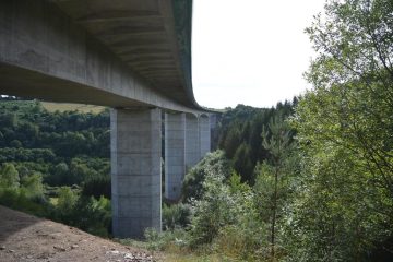 © La vallée de la Clidane_Bourg-Lastic - OT Combrailles