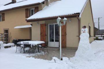 © le Clos des Hirondelles sous la neige - Basa N.